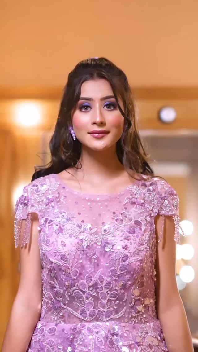 Camera-ready glow on a client before her function